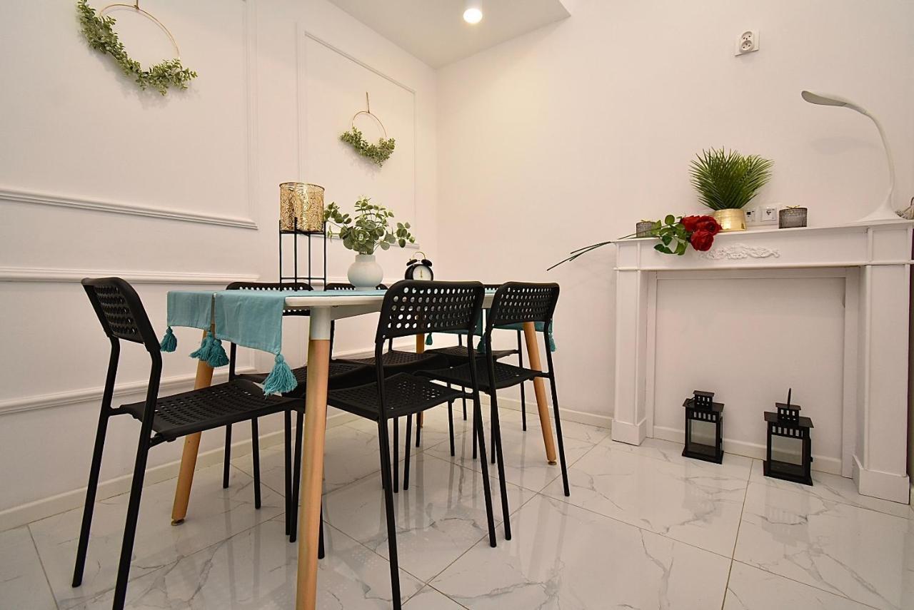 Rental Apartments Aleja Niepodleglosci Varsó Kültér fotó